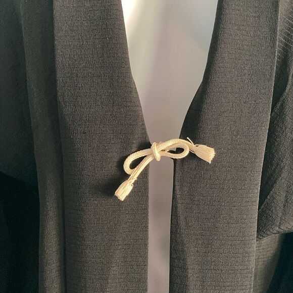 Japanese Style Black Kimono with Interior Tie One Size Sand Dollar Logo - Picture 6 of 11